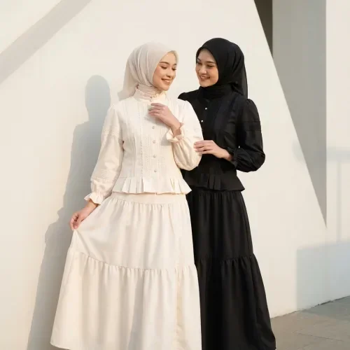 CHICMORE Setelan lengan panjang baru, atasan berwarna polos dengan hiasan renda, rok setengah yang modis dan serbaguna