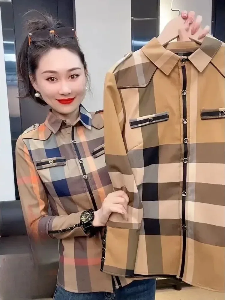 FADFAD Atasan kemeja berkerah polo lengan panjang dan motif kotak kotak