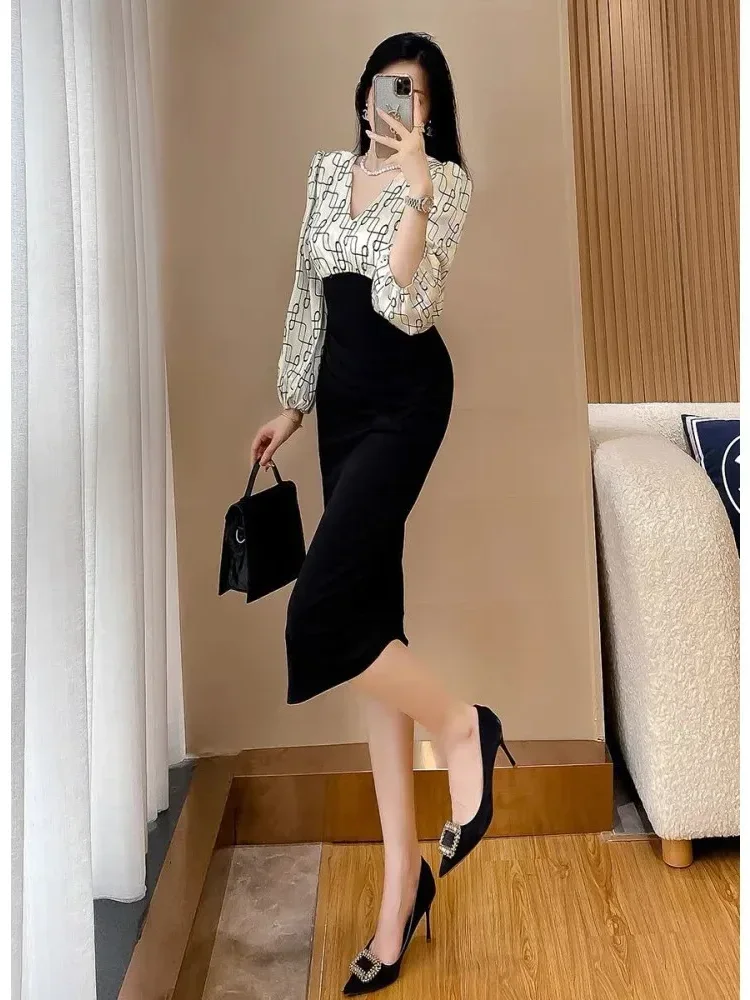 FADFAD Gaun elegant motif print ramping untuk wanita lengan panjang dengan kerah v gaya casual modis