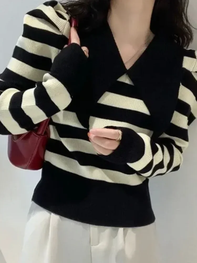 CHICMORE Atasan motif garis - garis pinggang karet dengan gaya kasual untuk wanita