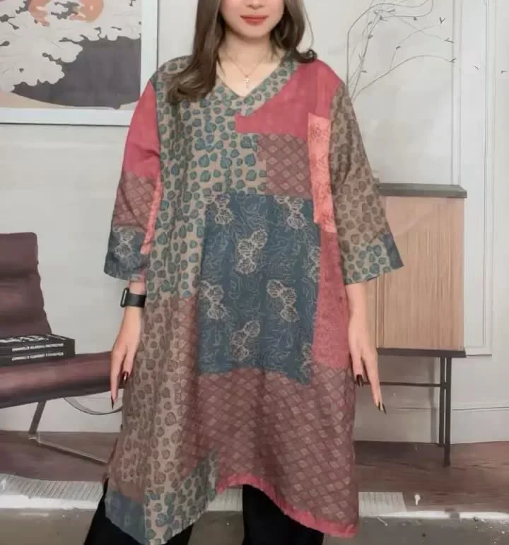ASAYA Atasan blus motif retro dengan model longgar dan leher berbentuk v