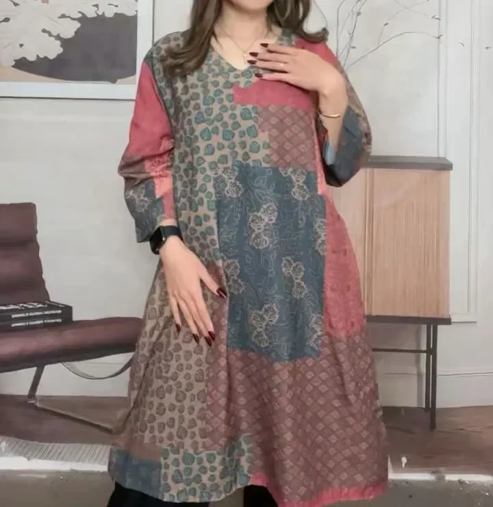 ASAYA Atasan blus motif retro dengan model longgar dan leher berbentuk v