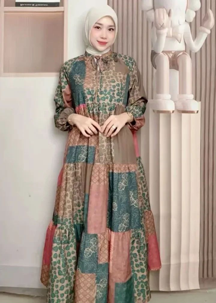 ASAYA Gaun panjang longgar kasual tipis bermotif dengan desain mode elegan