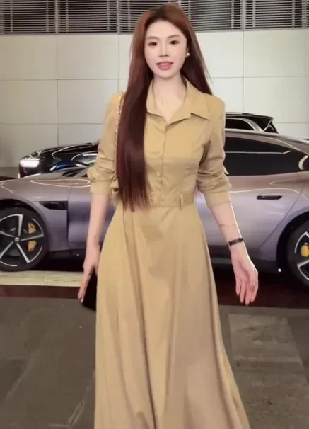 CHICMORE Gaun kerah polo elegan gaya korea lengan panjang wanita yang cantik gaya kasual kelas atas