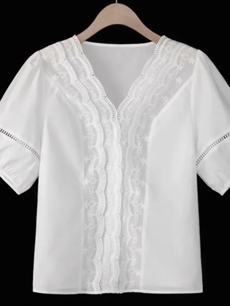 CHICMORE Atasan wanita lengan pendek dengan kerah v neck minimalis