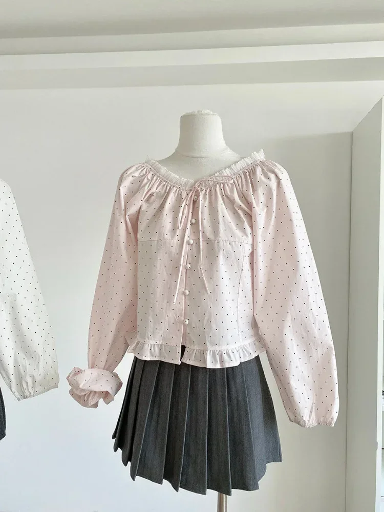 CHICMORE Atasan pendek yang modis kemeja lengan panjang kancing motif polkadot yang manis dan trendi untuk wanita