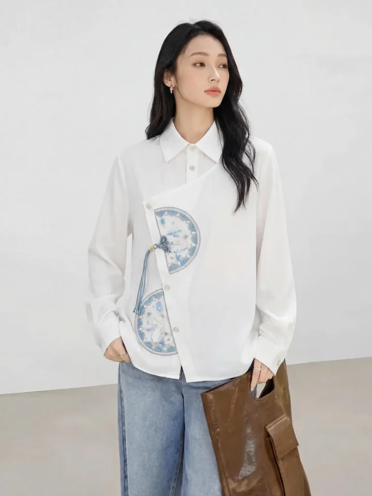 [DISKON KILAT]FADFAD Women's long-sleeved side-buttoned, embroidered, fitted shirt