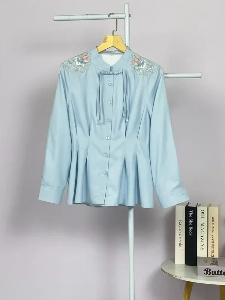 [DISKON KILAT]FADFAD Atasan wanita lengan panjang dengan desain bunga di bagian bahu dan pinggang pas.