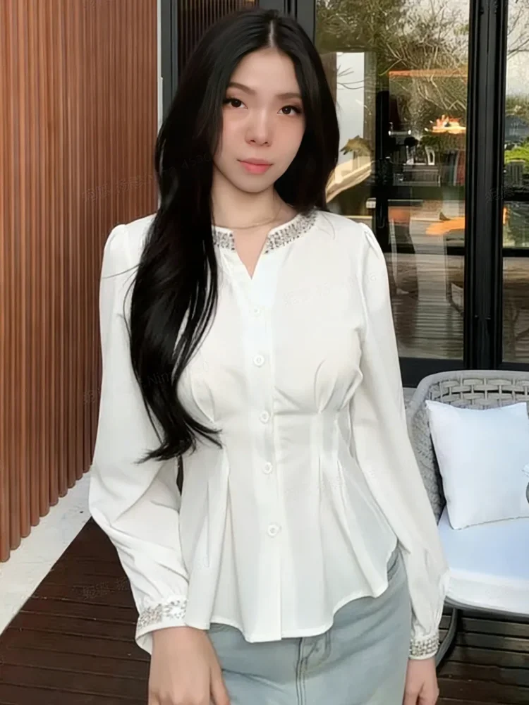 [READY STOCK]FADFAD Atasan kemeja gaya ramping dengan kerah v dan aksesoris elegant