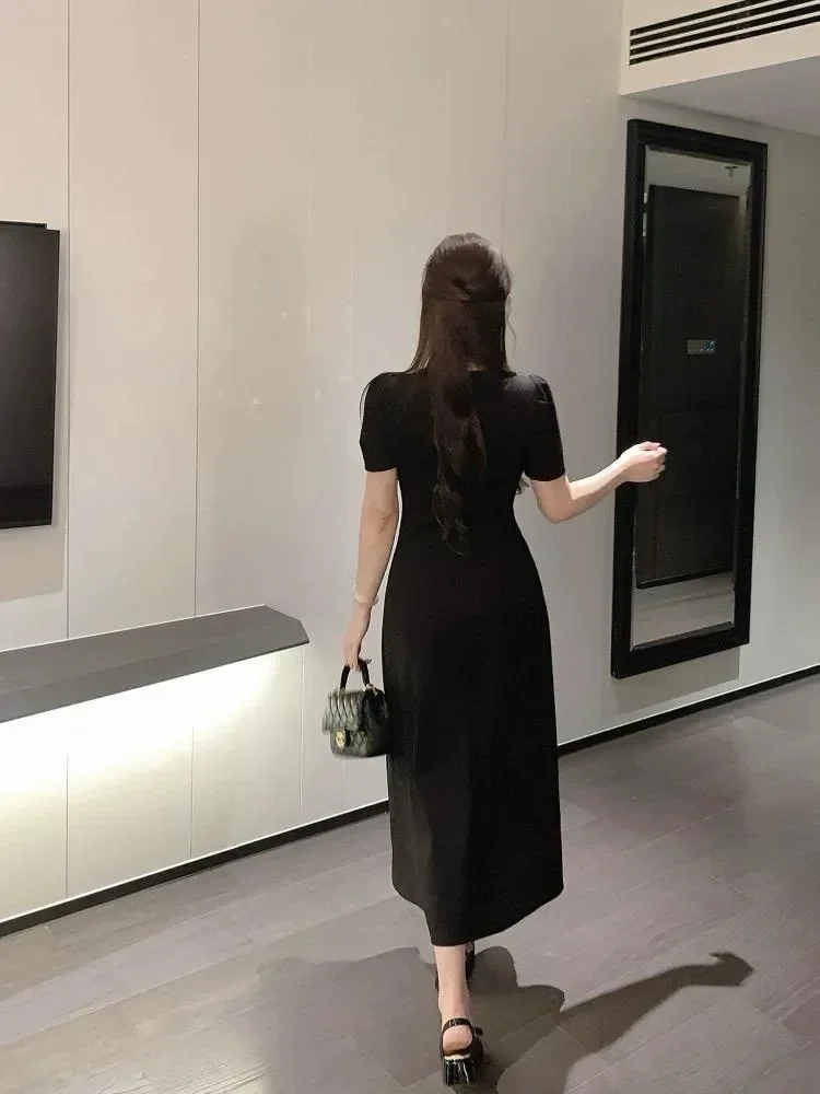 FADFAD Gaun ramping panjang lengan pendek motif polos modis untuk wanita